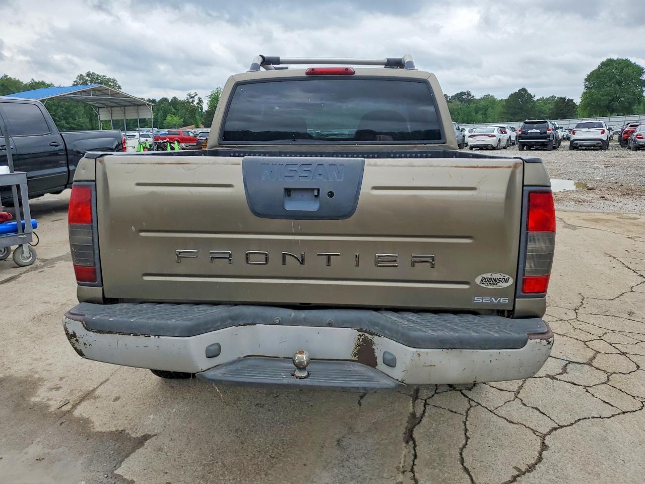 2001 Nissan Frontier XE
