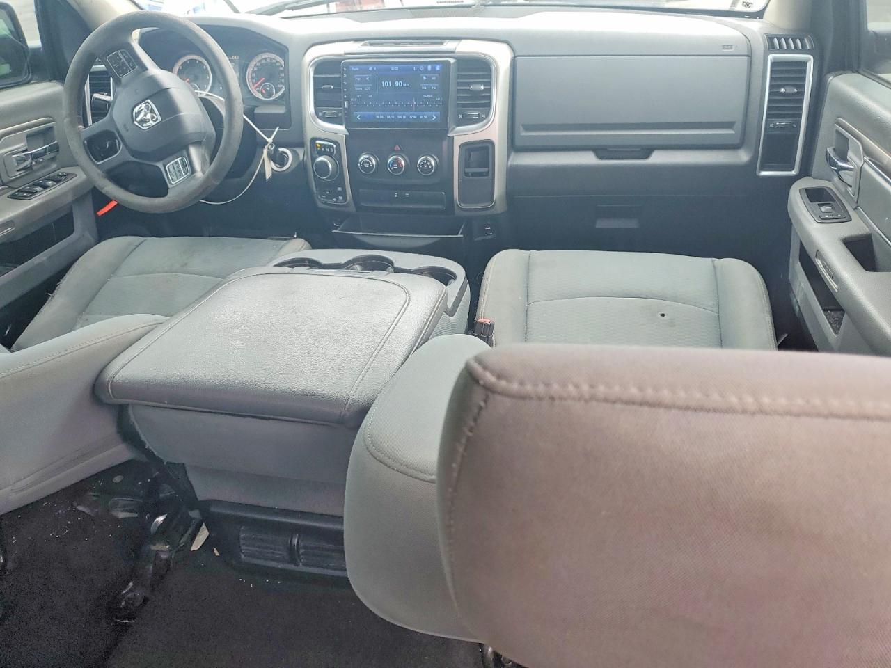 2017 Dodge RAM 1500 SLT
