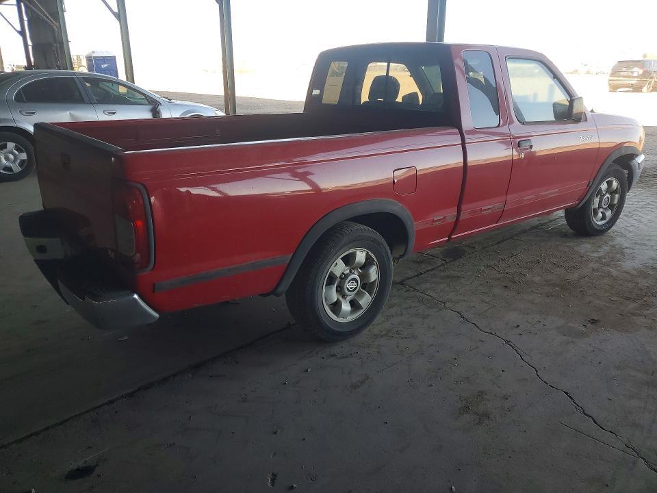 1999 Nissan Frontier xe
