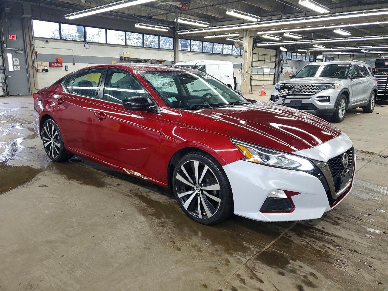 2021 Nissan Altima 2.5 sr