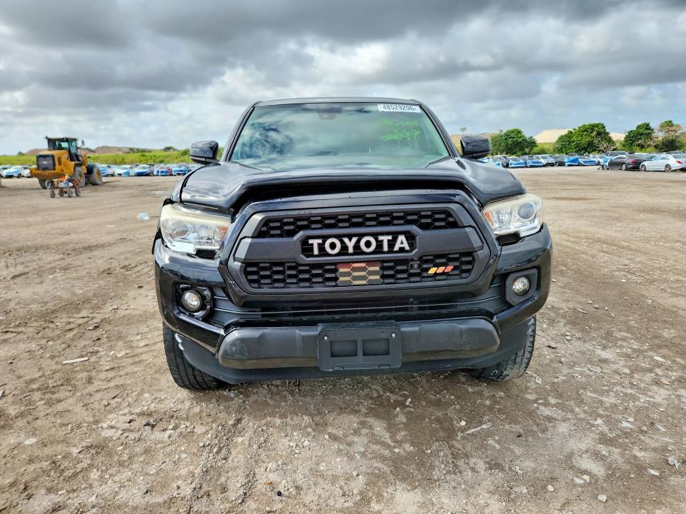 2019 Toyota Tacoma SR