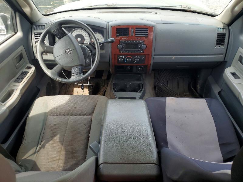 2005 Dodge Dakota Quad SLT