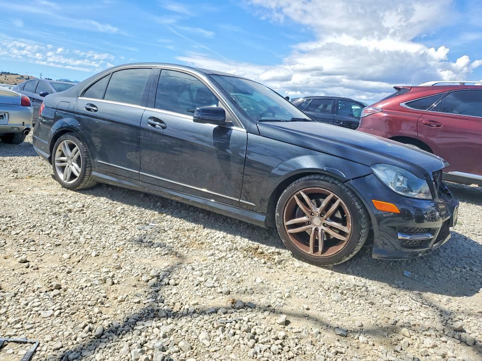 2013 Mercedes-Benz C 250