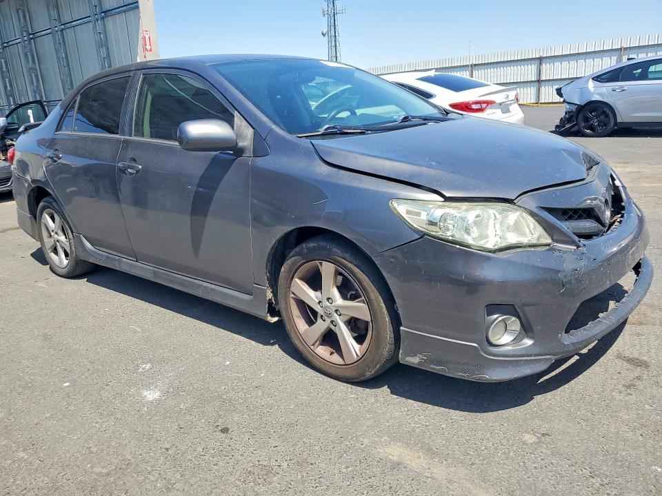 2013 Toyota Coroalla