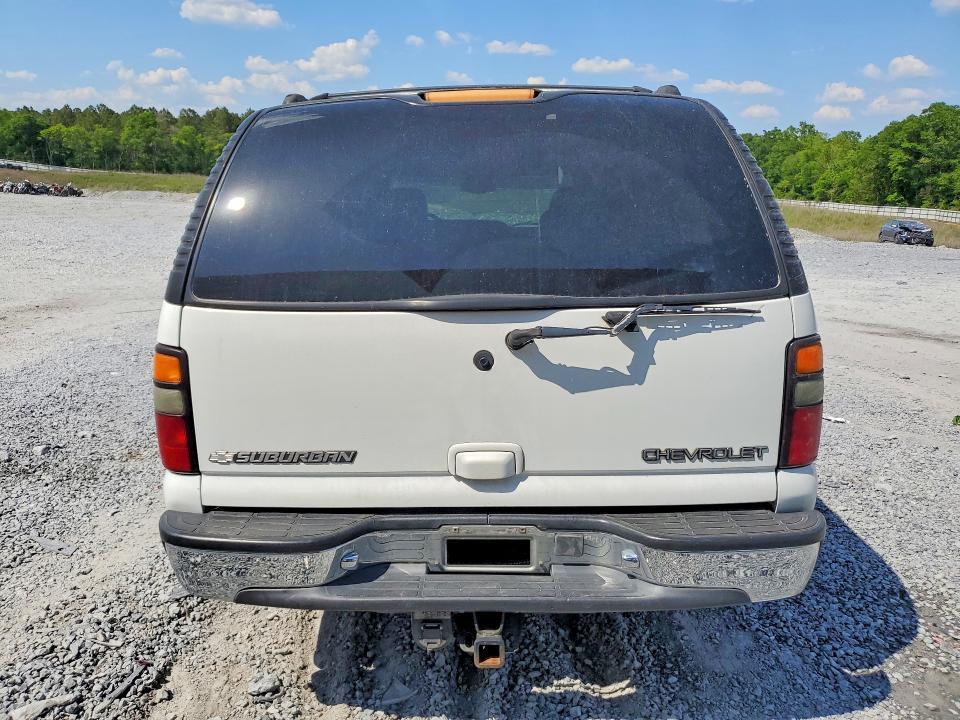 2004 Chevrolet Suburban C1500