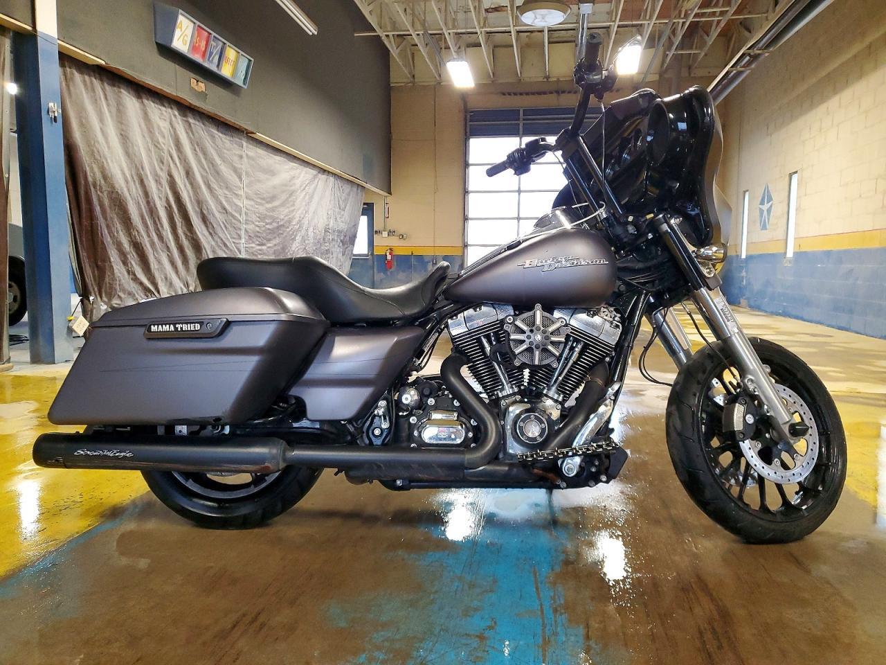2016 Harley-Davidson Flhxs Street Glide Special