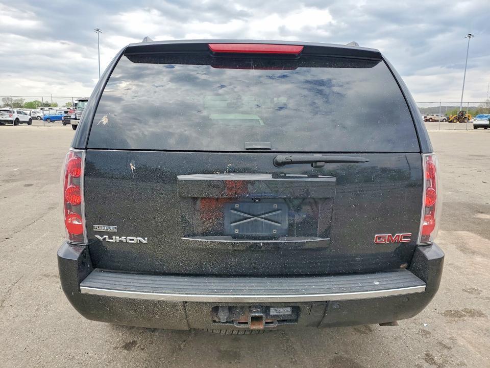 2009 GMC Yukon Denali