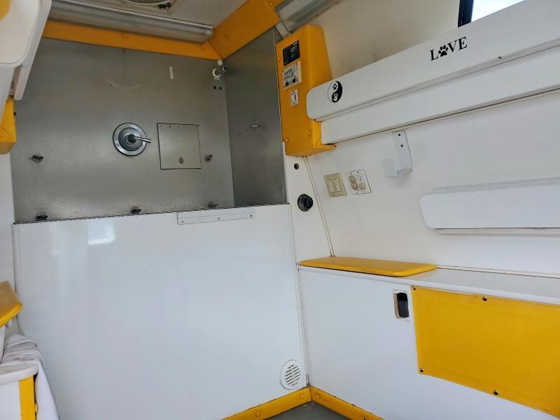 2006 Ford Econoline E350 Super Duty Van