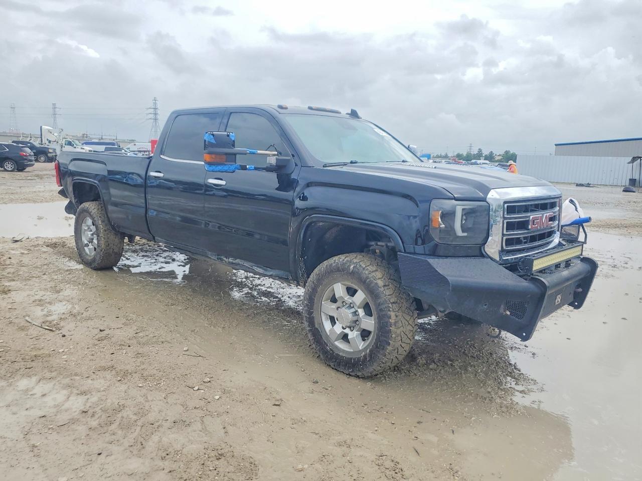 2015 GMC Sierra K3500 Denali