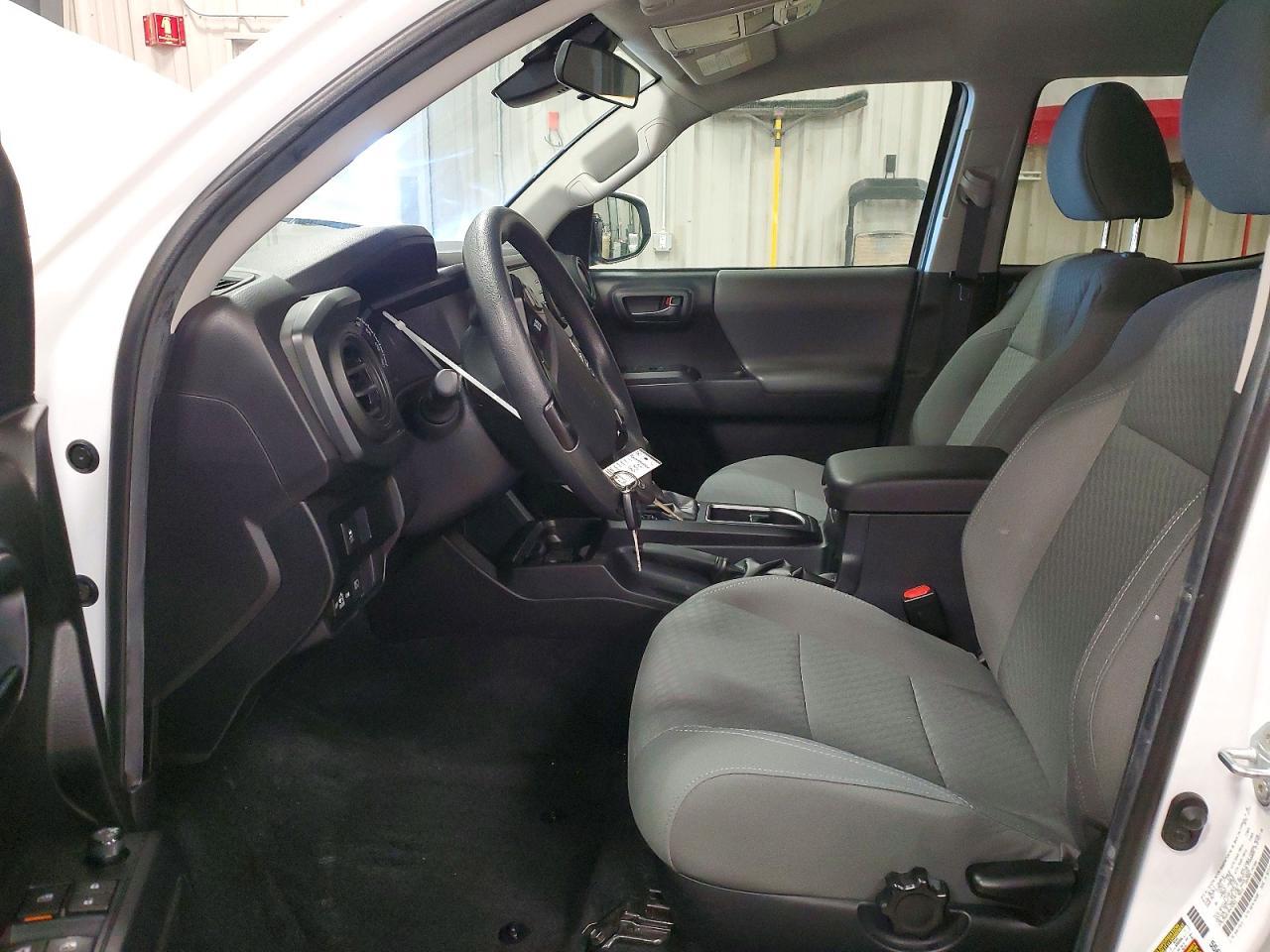 2022 Toyota Tacoma SR V6