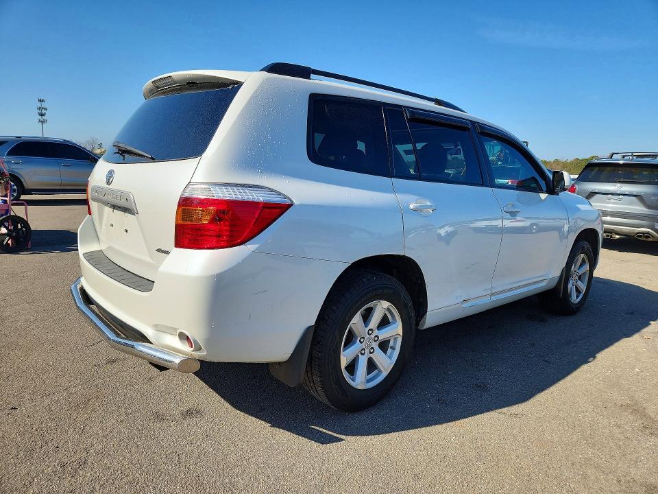 2010 Toyota Highlander se