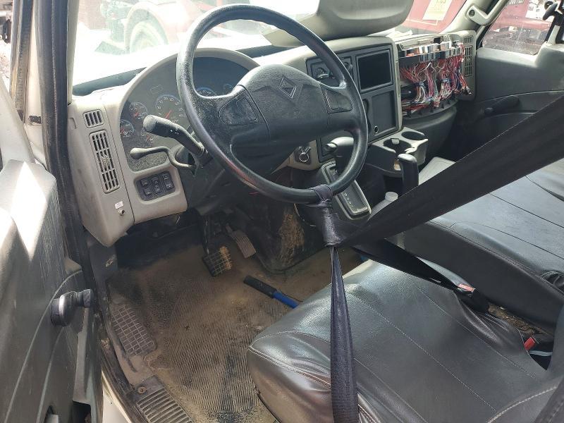 2013 International 4300 BOX Truck