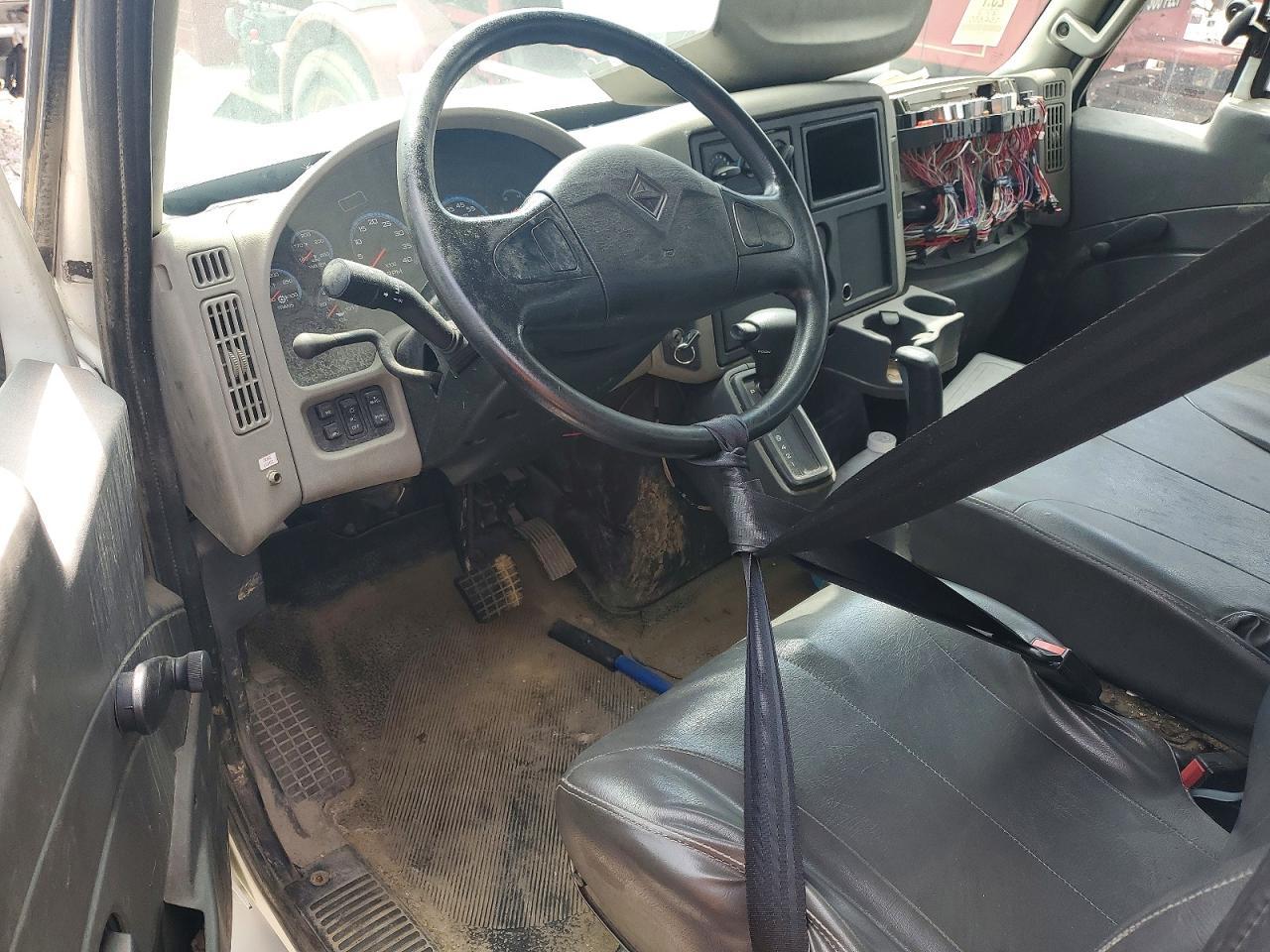 2013 International 4300 BOX Truck