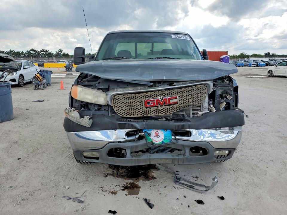 2002 GMC Sierra K2500 Heavy Duty