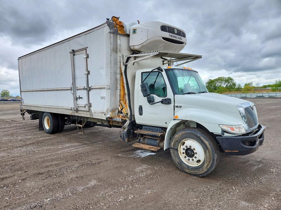 2020 International MV607 Refrigerated BOX Truck