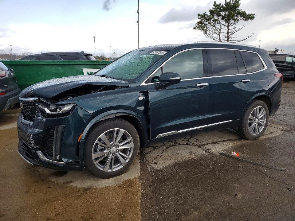 2025 Cadillac XT6 Premium Luxury