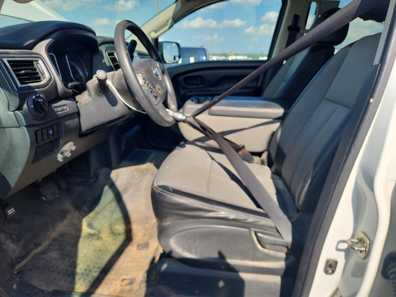 2017 Nissan Titan XD S