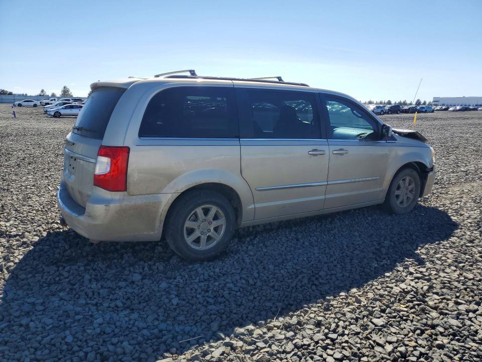 2012 Chrysler Town & Country Touring