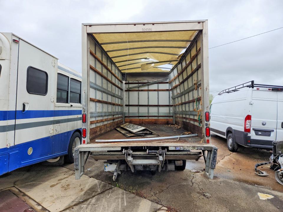 2023 Isuzu NPR HD BOX Truck