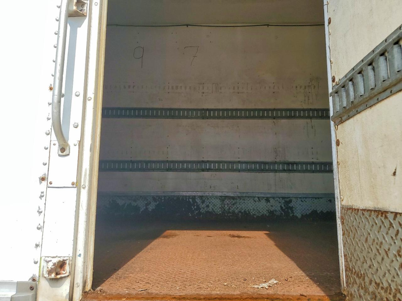 2009 Freightliner Business Class M2 Refrigerated BOX Truck