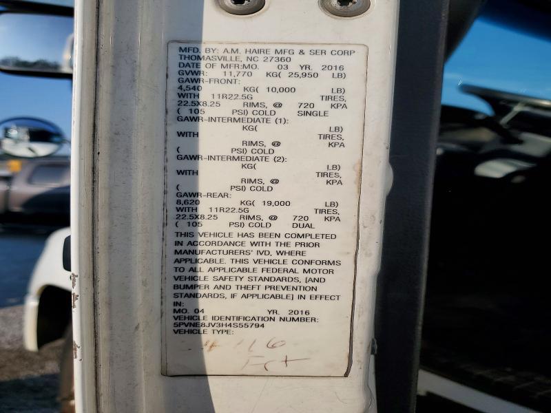 2017 Hino 258/268 BOX Truck