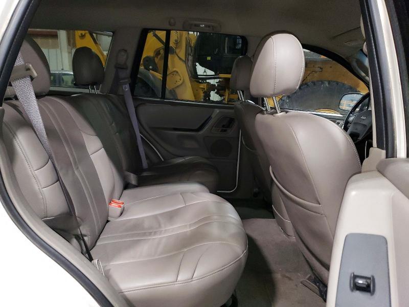 2002 Jeep Grand Cherokee Laredo