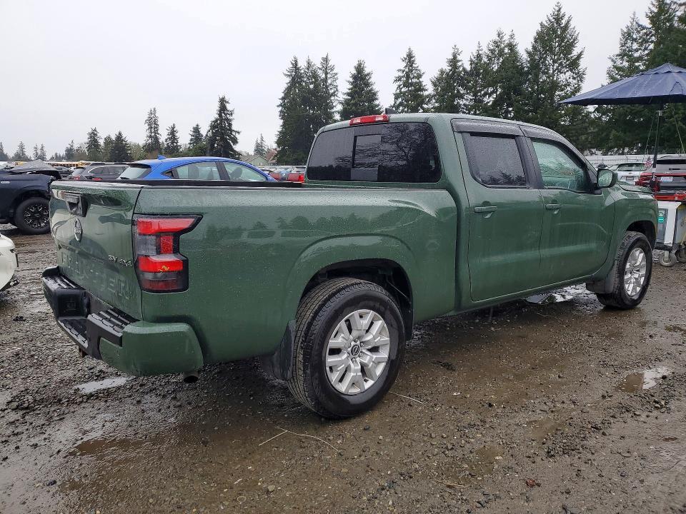2024 Nissan Frontier SV