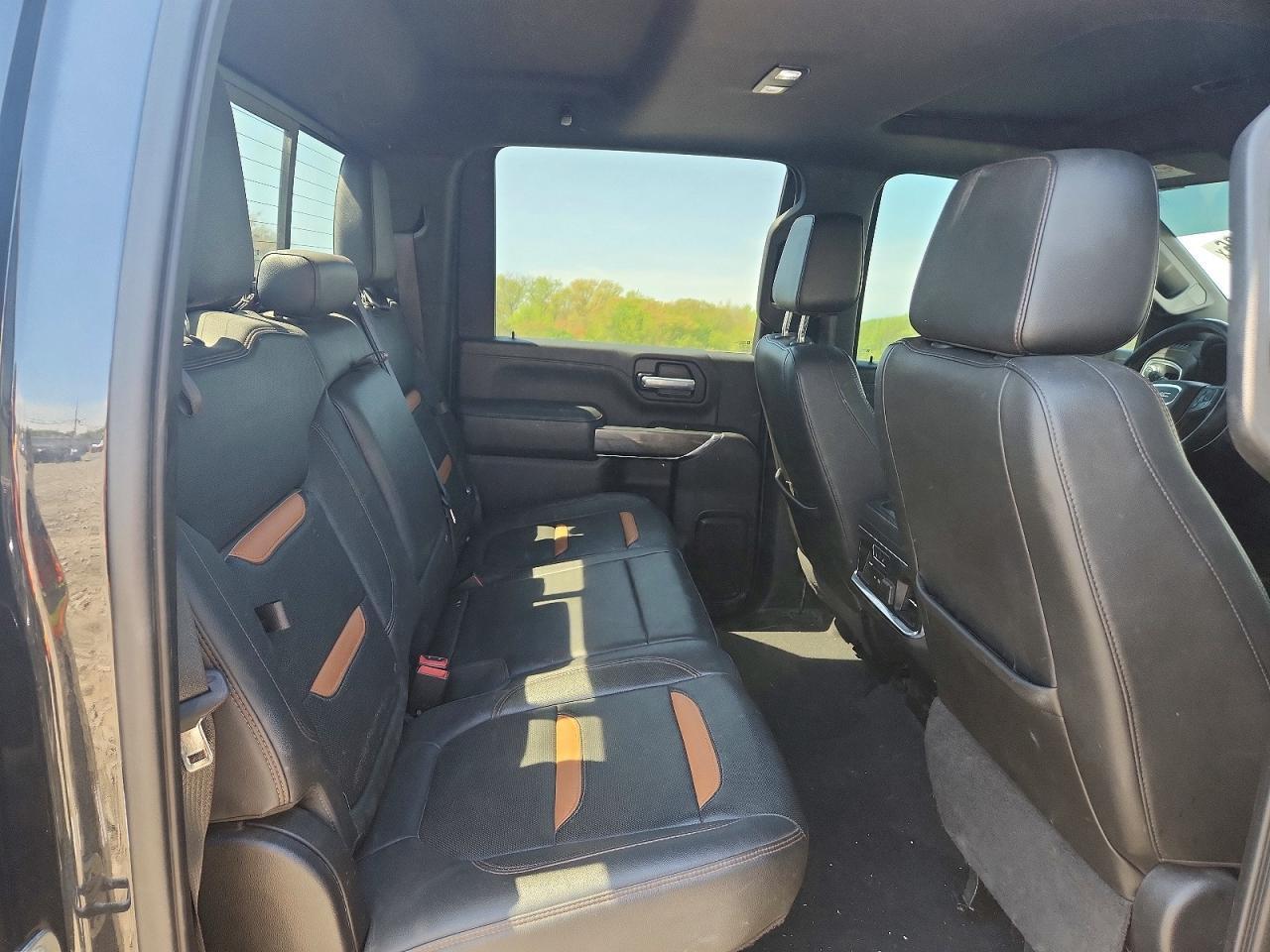 2020 GMC Sierra K2500 AT4