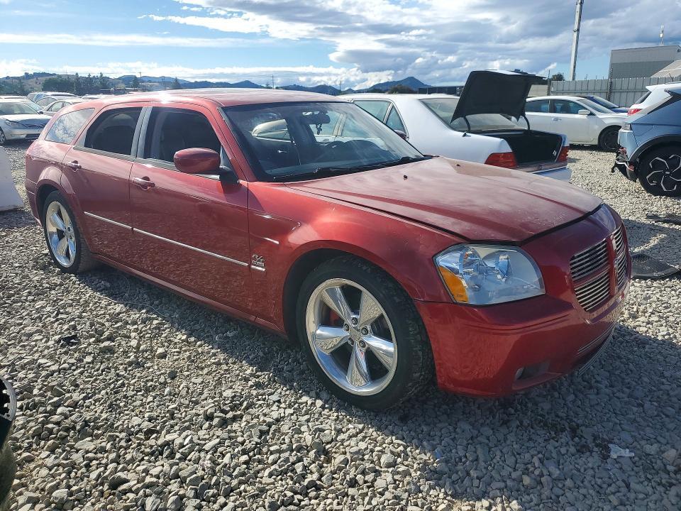 2005 Dodge Magnum r
