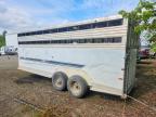 2003 Sundowner Valuelite Horse Trailer