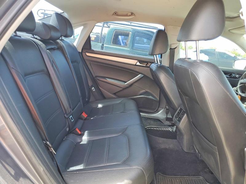 2014 Volkswagen Passat se