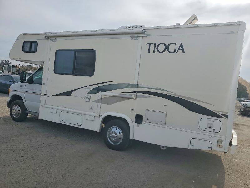 2003 Fleetwood Tioga Recreational Vehicle (RV)