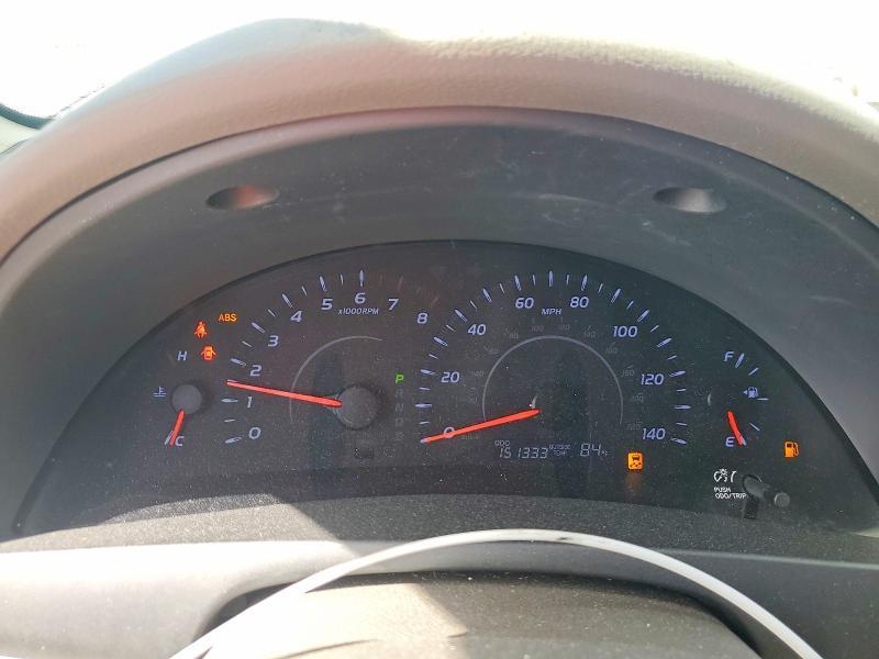 2010 Toyota Camry le