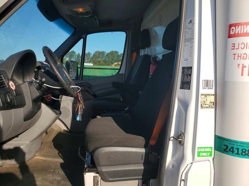 2011 Freightliner Sprinter Delivery Truck