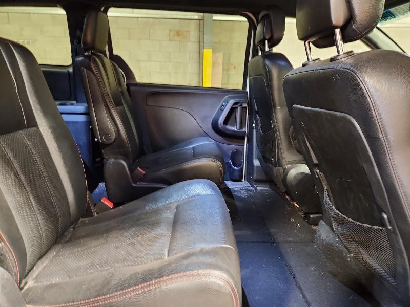 2016 Dodge Grand Caravan r