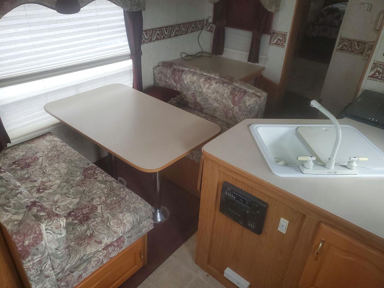 2003 Keystone Trailers