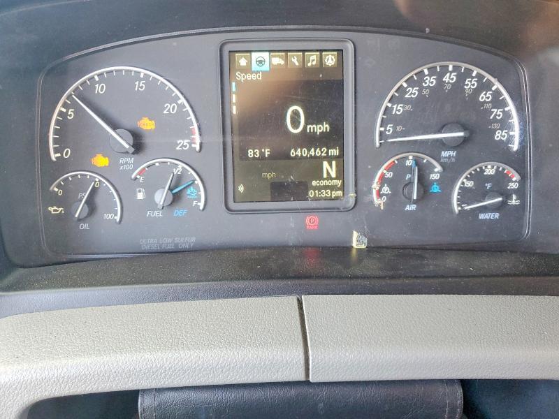 2022 Freigliner 2022 Freightliner Cascadia 126 Semi Truck