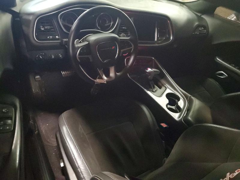 2016 Dodge Challenger r
