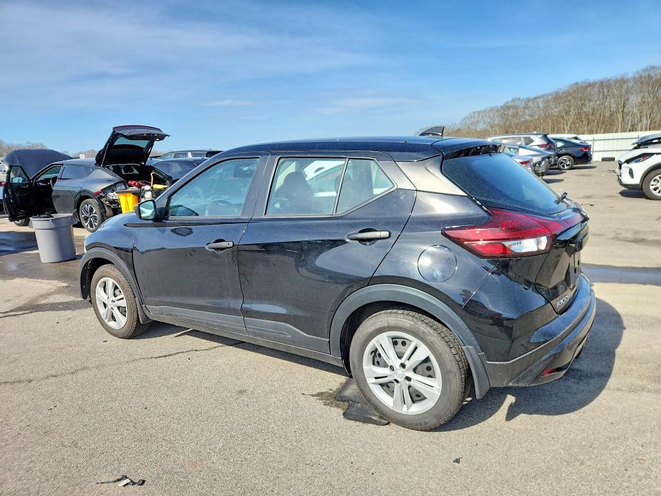 2024 Nissan Kicks s