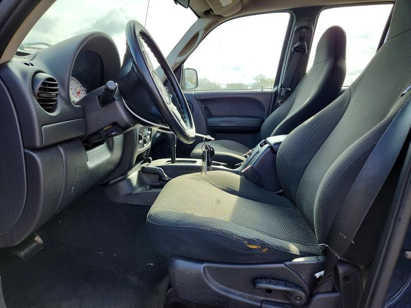 2004 Jeep Liberty Sport