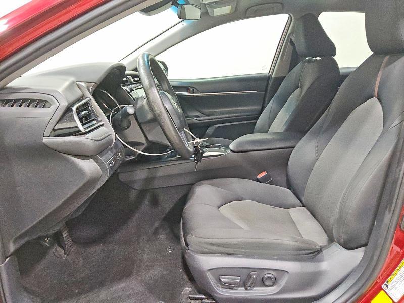 2019 Toyota Camry le
