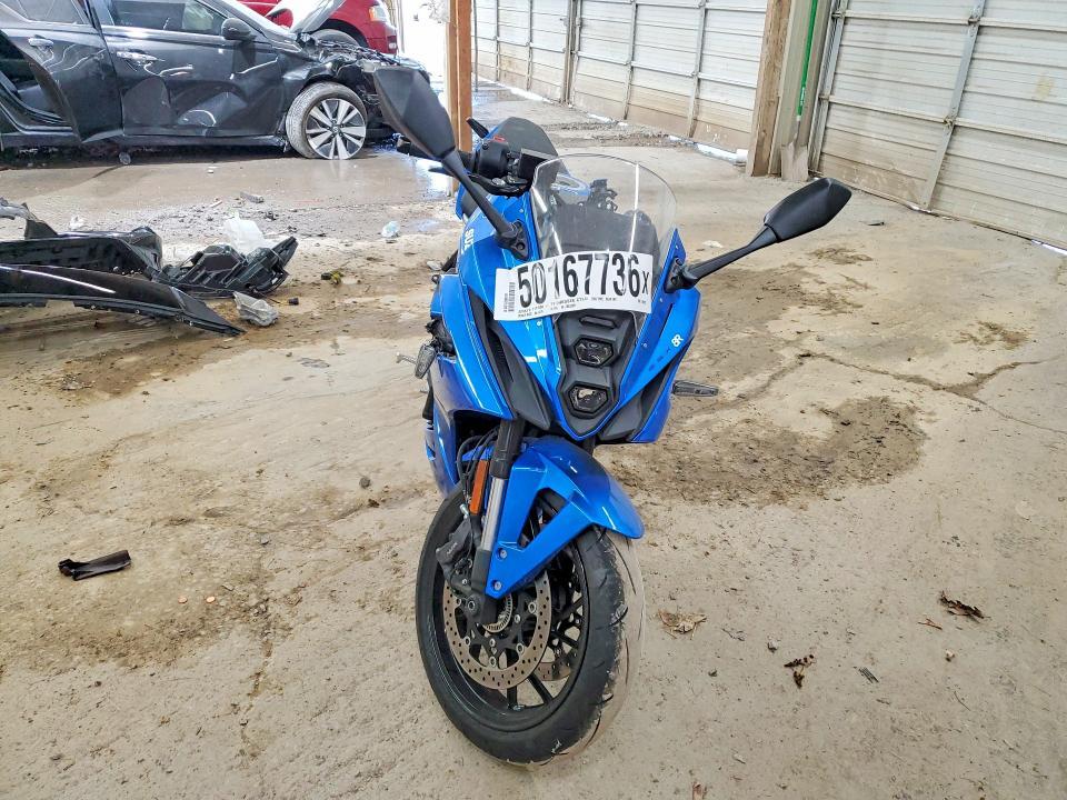 2026 Suzuki GSX800 F