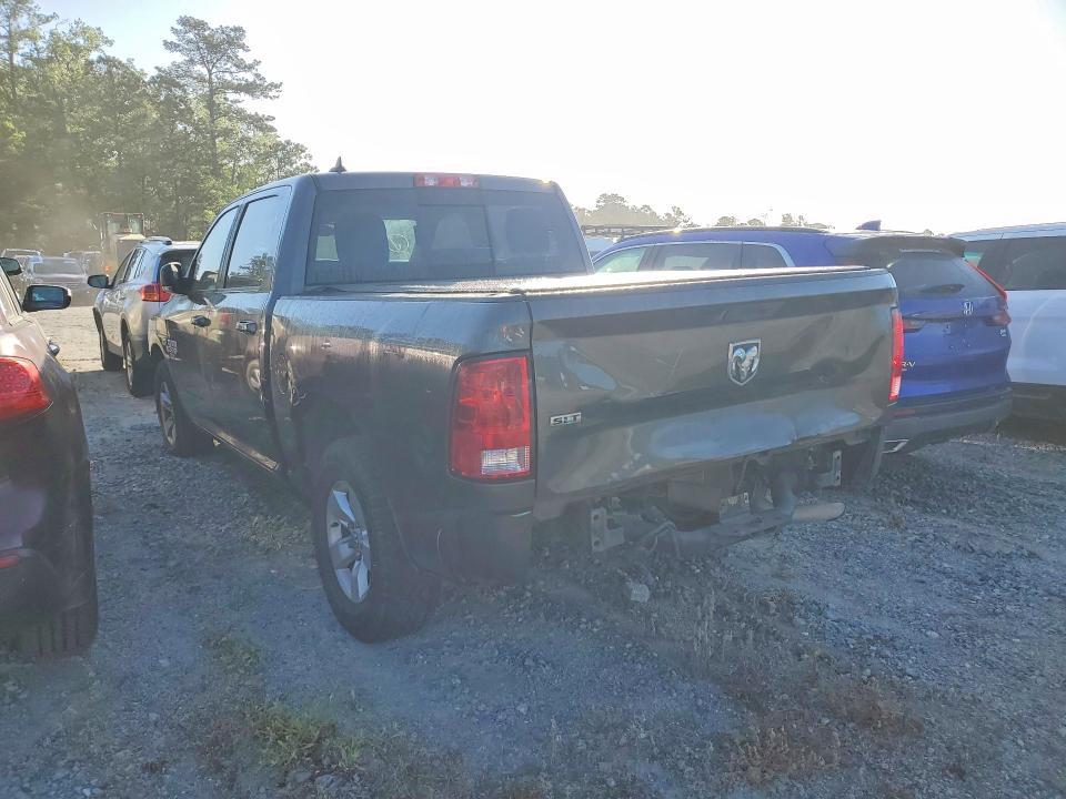 2019 Dodge RAM 1500 Classic SLT