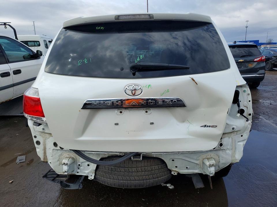 2013 Toyota Highlander Plus