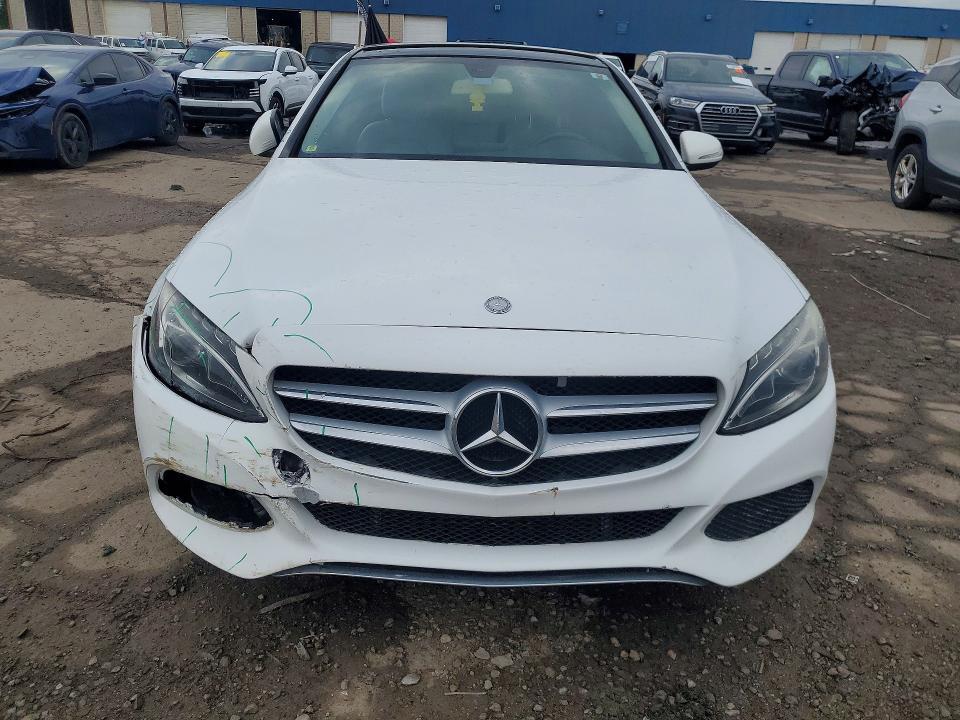 2015 Mercedes-Benz C300