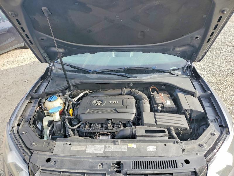 2014 Volkswagen Passat s