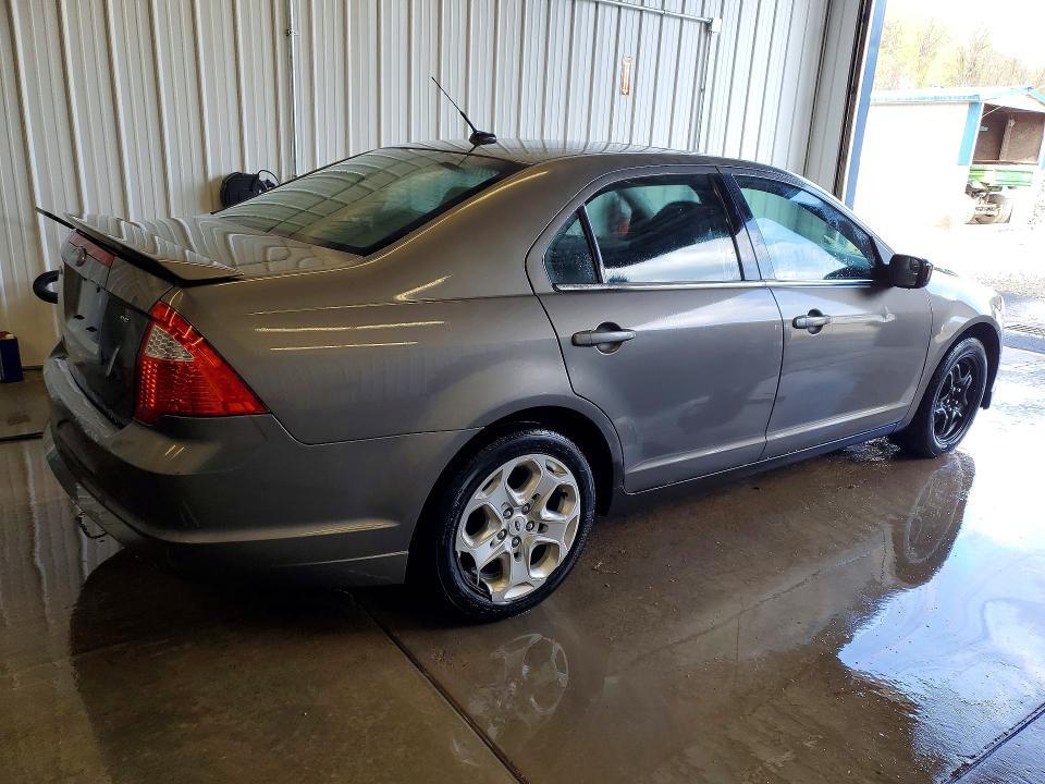2011 Ford Fusion se