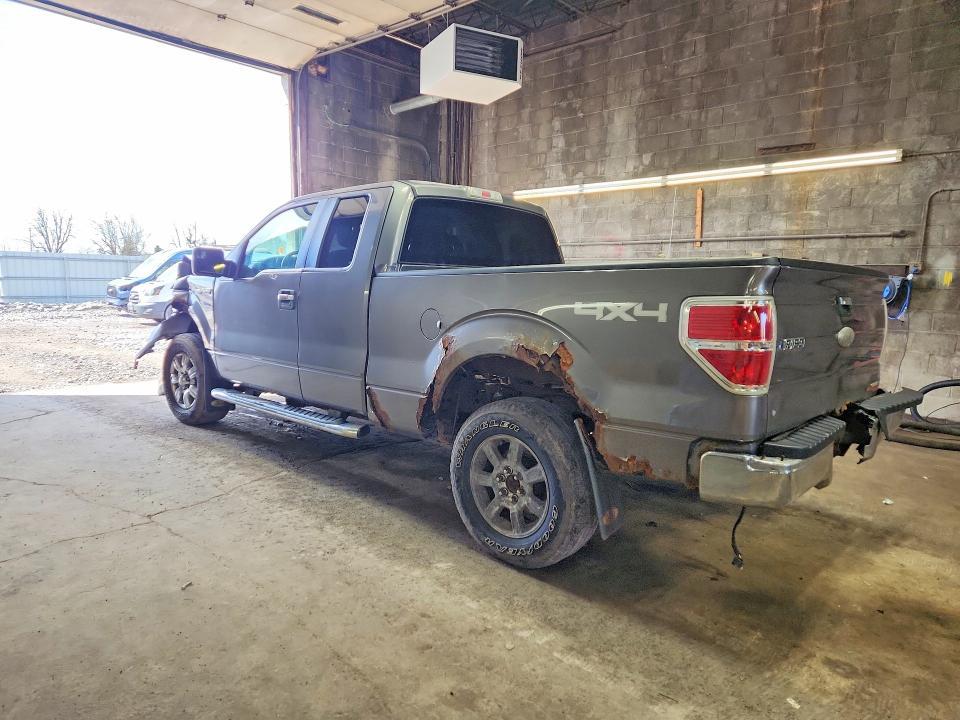 2011 Ford F150 Super cab