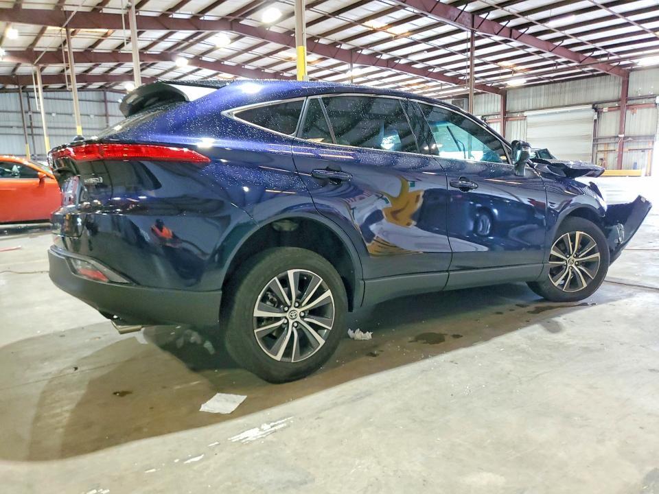 2022 Toyota Venza le