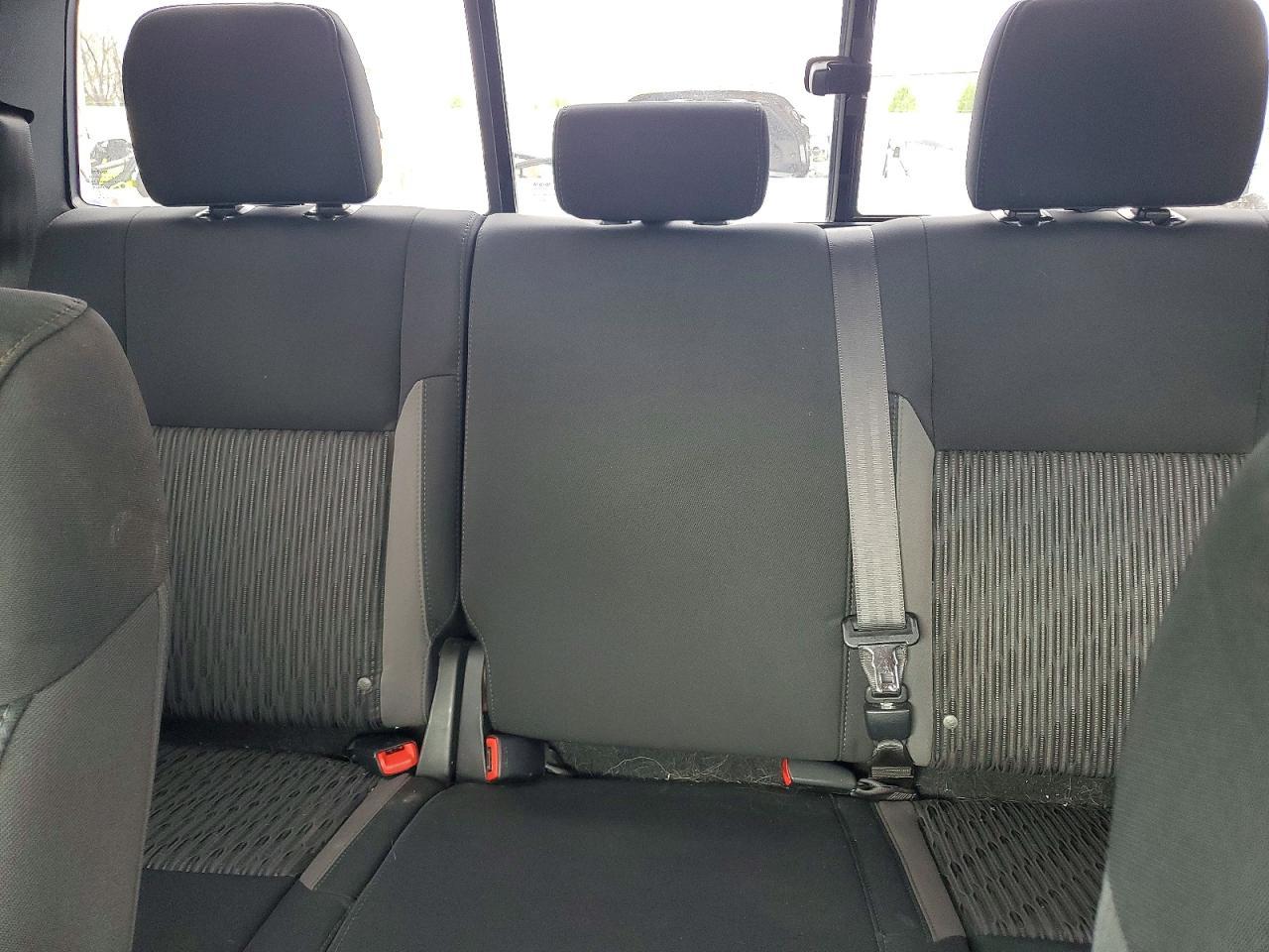 2015 Toyota Tundra SR5